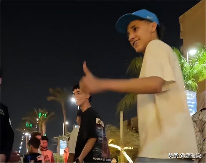 后续：休整再战直踹老头要害事后获路人偏袒凯发k8国际首页登录